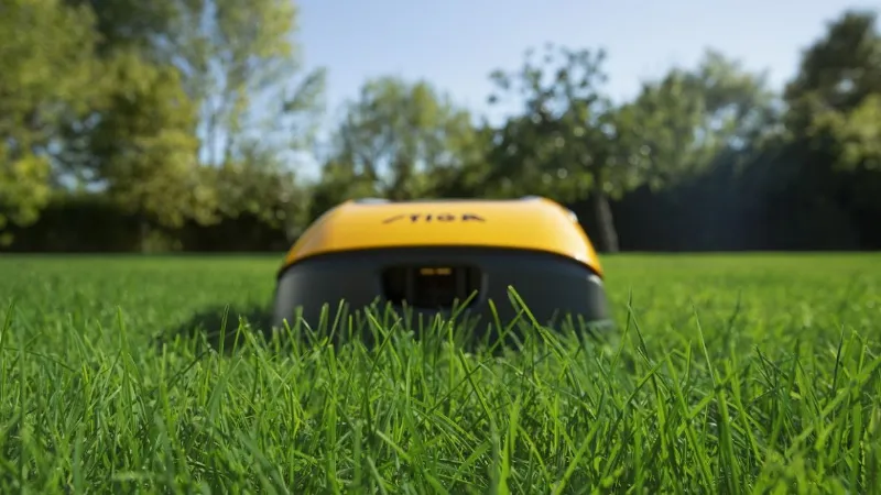 Robot tagliaerba di Stiga