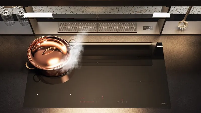 La struttura a ponte di Brooklyn è perfetta per ottimizzare il piano dell’isola in cucina