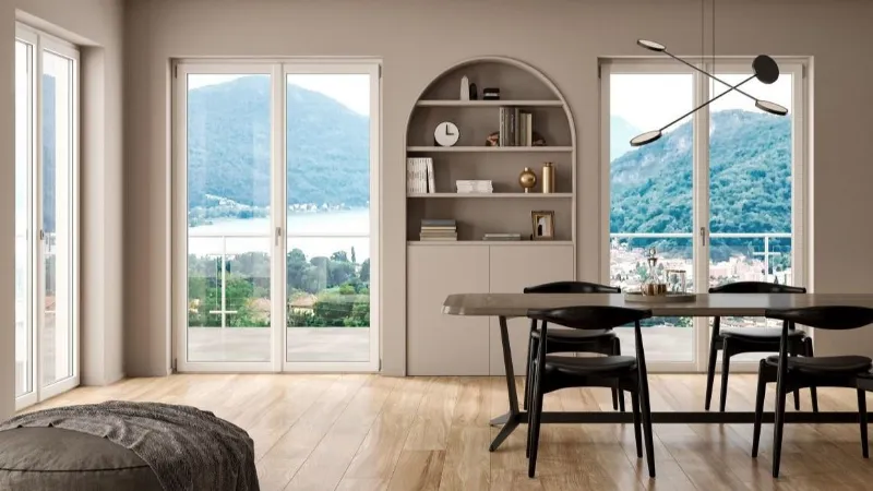 La luminosità inonda casa grazie a RAVIA EVO by WnD anche in versione porta finestra