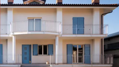 Chios, serramento in alluminio e legno di Navello