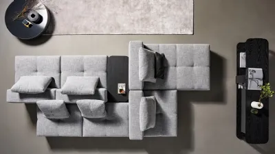 Il divano modulare bifacciale Bonamour di Bonaldo