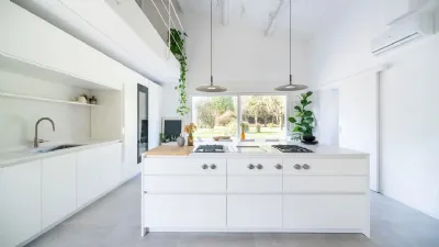 Cucina su misura Maxima 2.2 di Cesar. Progetto di Perbellini Arredamenti