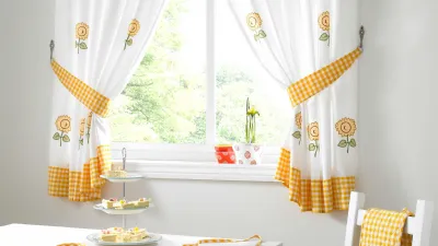 Classiche tendine da cucina